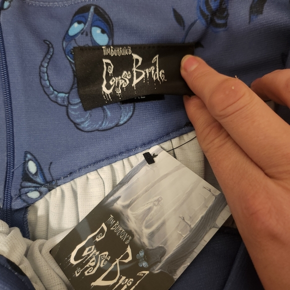 New Femme Noire Corpse Bride Skirt - Picture 2 of 4